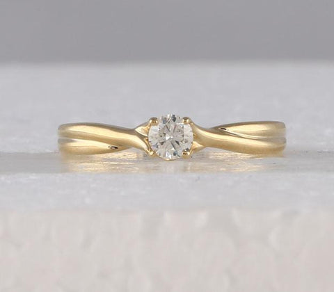 14kt Yellow Gold Womens Round Diamond Solitaire Bridal Wedding Engagement Ring 1/4 Cttw